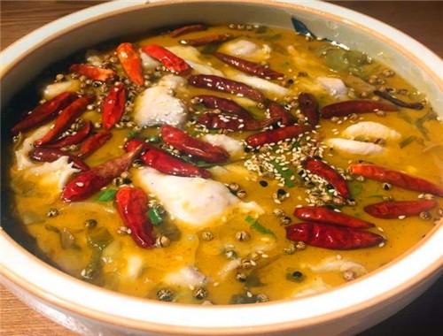 行蓉金汤酸菜鱼